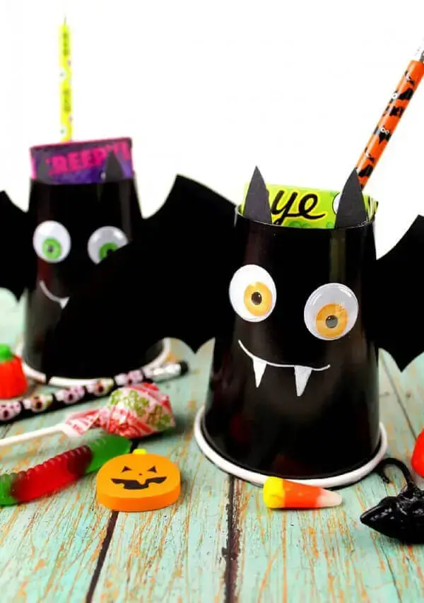 decoracion de vasos murcielagos para fiesta