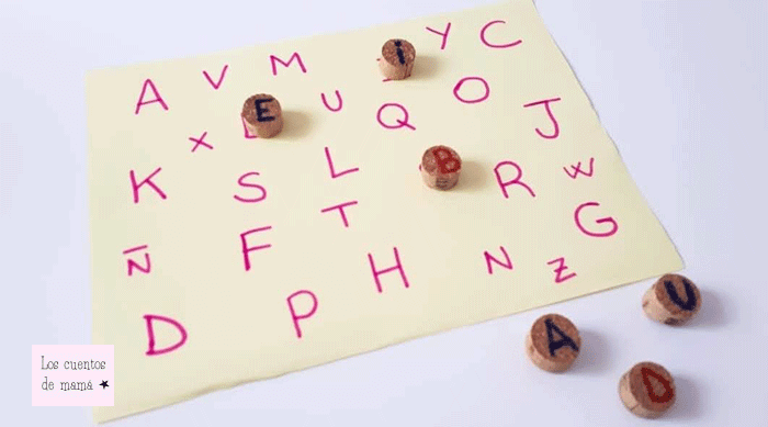 abecedario hecho a mano para niños 